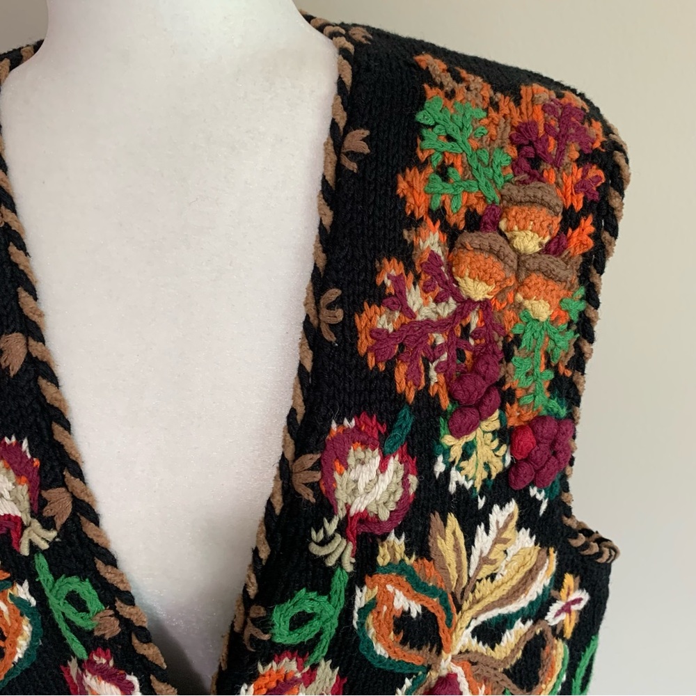 Belle Point Textured Fall Themed Pom Pom Decoration Vest Wooden Buttons - Picture 2 of 14